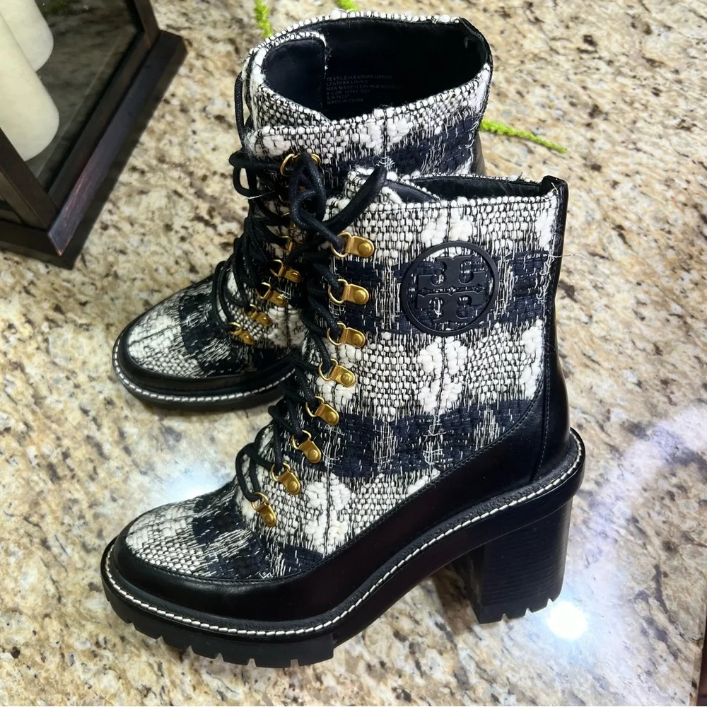 Tory Burch MILLER WOOL BLACK WHITE LUG SOLE BOOTS 10M